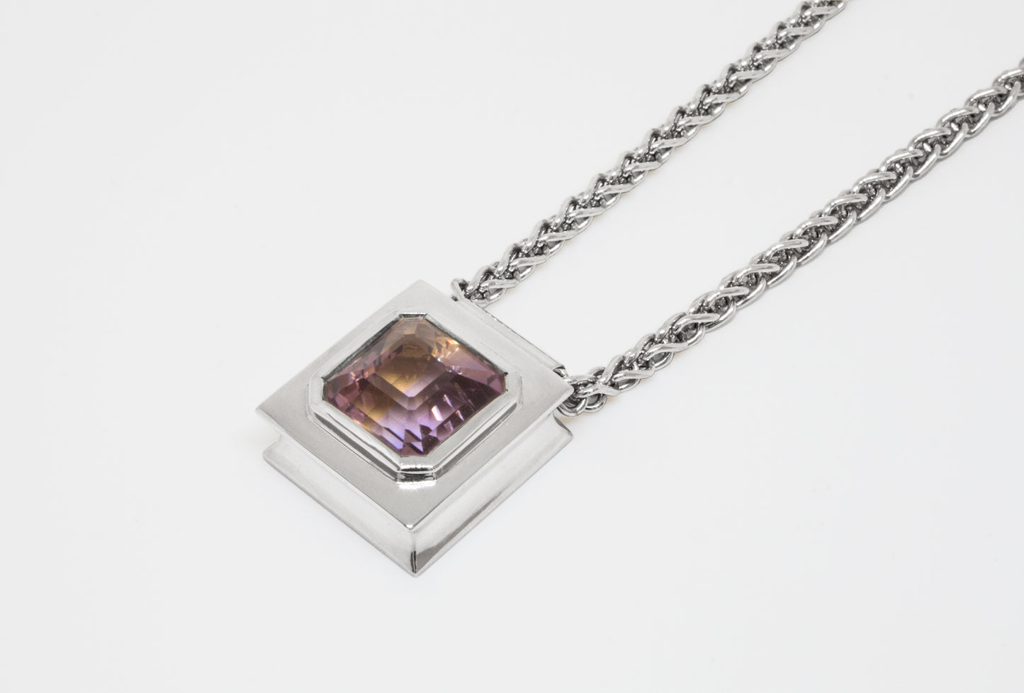 Necklace Radius + Ametrine