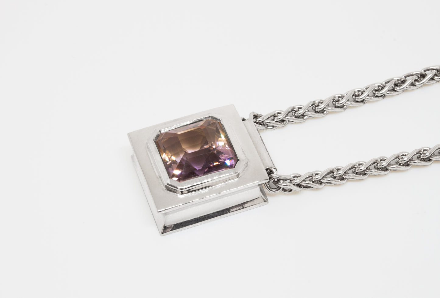 Necklace Radius + Ametrine