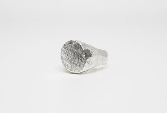 Structured Twisted Signet Ring