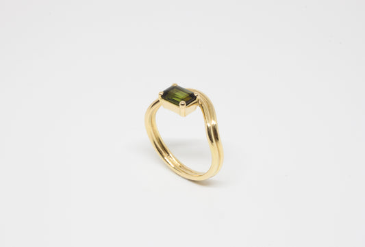 Delicate 18K + Tourmaline