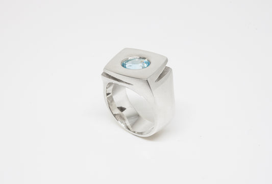 Shift Ring + Sky Blue Topaz
