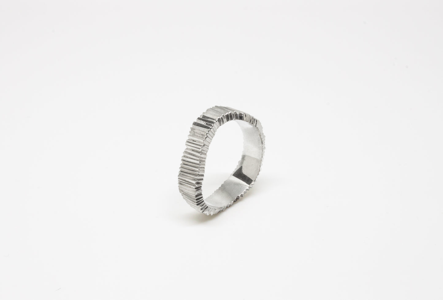 Irregular Carved Ring in 925 silver, hand-carved and unique piece by Minou Lejeune